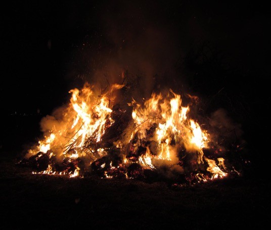 osterfeuer